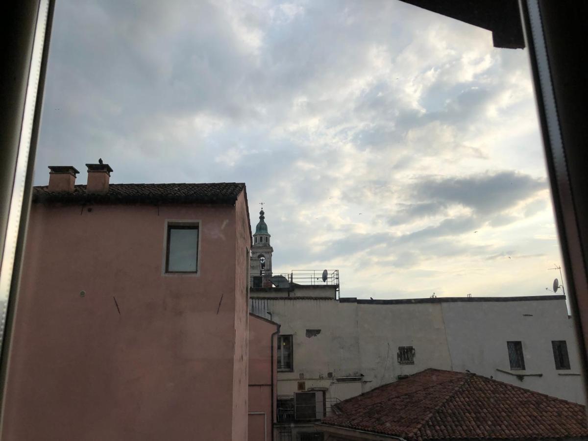 Residenza Privata Pedrotti Hotel Vicenza Luaran gambar