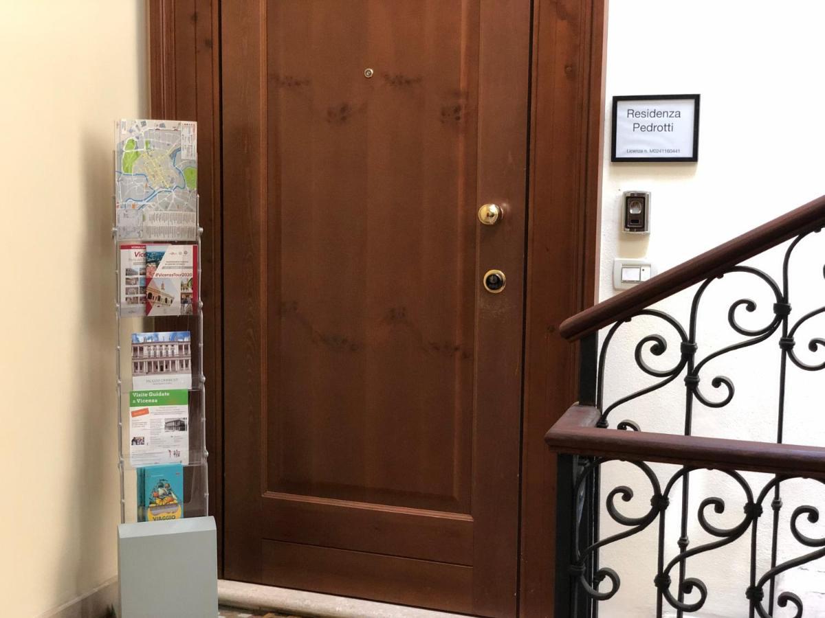 Residenza Privata Pedrotti Hotel Vicenza Luaran gambar